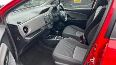 Toyota Yaris 1.5 Hybrid Icon 5dr CVT Hybrid Hatchback